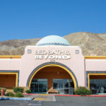 Bed Bath & Beyond storefront exterior